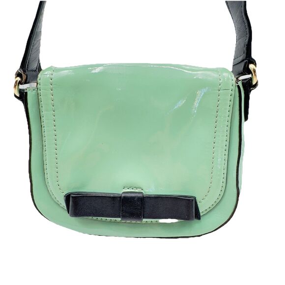 kate spade new york Handbags - Kate Spade New York Jade Chelsea Park Patent Leather Bow Small Crossbody Bag